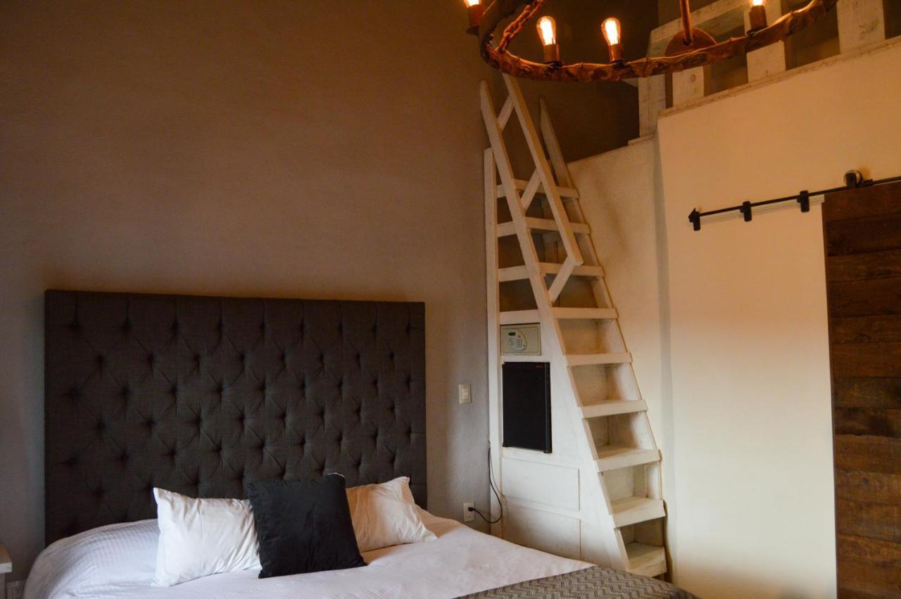 ברנל Hotel De Piedra מראה חיצוני תמונה
