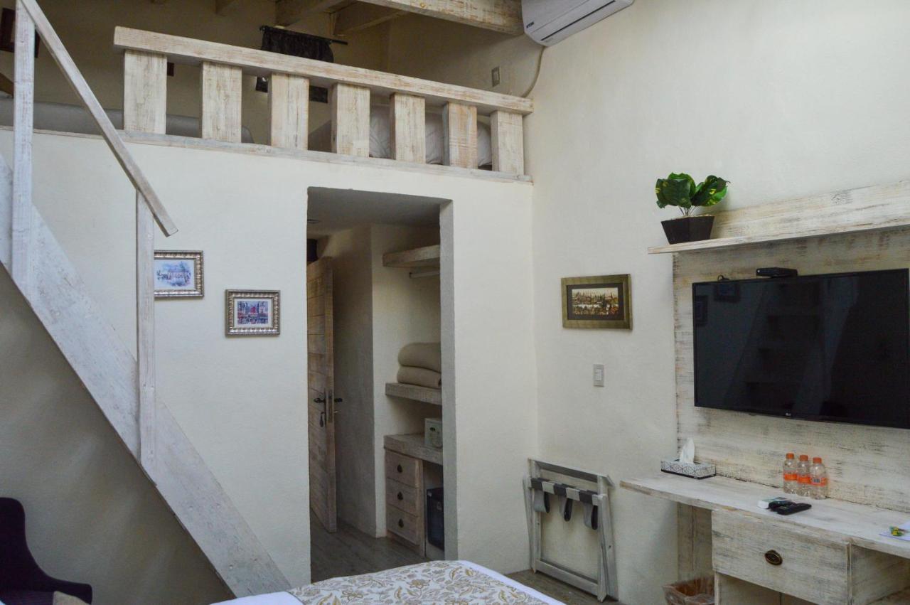 ברנל Hotel De Piedra מראה חיצוני תמונה