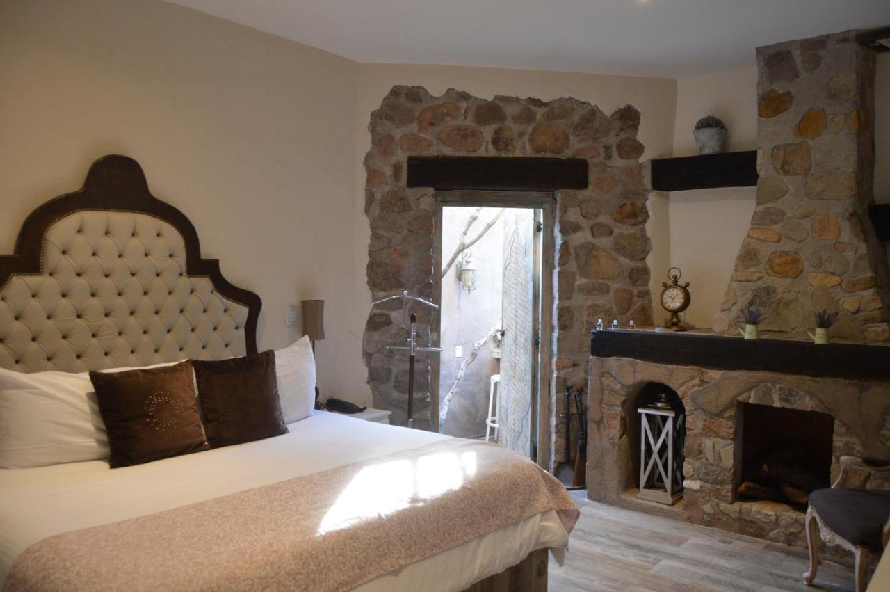ברנל Hotel De Piedra מראה חיצוני תמונה