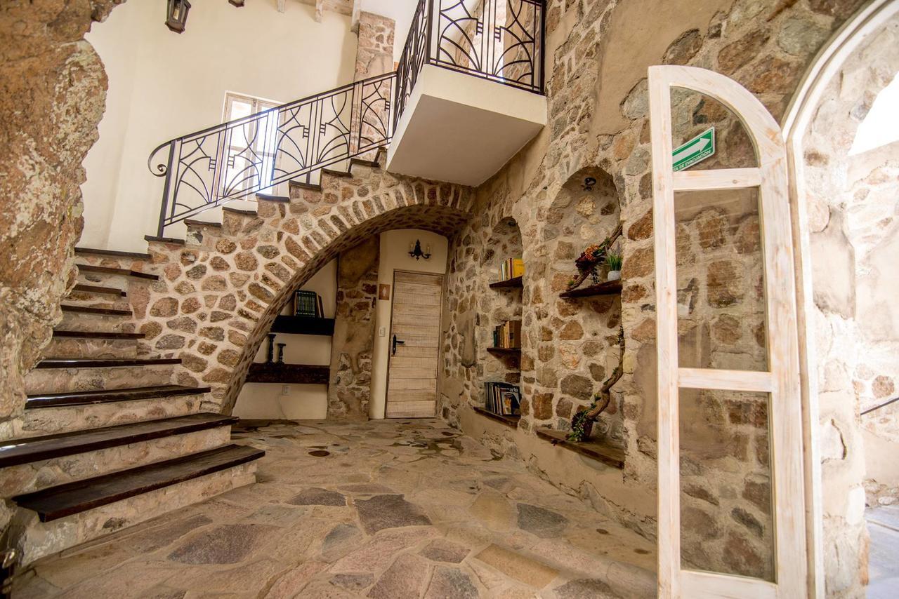 ברנל Hotel De Piedra מראה חיצוני תמונה